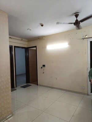 Room in 2 BHK Apartment at Saya Gold Avenue, Vaibhav Khand – for Rent