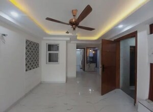 Room in 3 BHK Builder Floor at Aman Vihar – for Sale