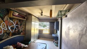 Room in 2 BHK Apartment at Bandra West – for Rent