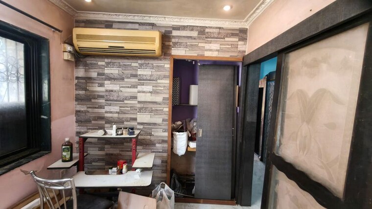Kitchen, bandra west 2 Bedroom 700 Sq.Ft. Apartment In Bandra West Mumbai 10273470