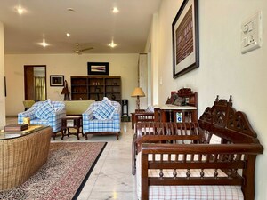 Bedroom in 3 BHK Builder Floor at Sector 11 – for Rent