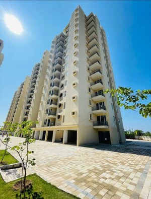 3 BHK Apartment For Sale in The Address Mullanpur, North Mullanpur