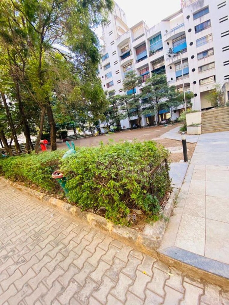 Garden, kondhwa 3 Bedroom 220 Sq.Yd. Builder Floor In Kondhwa Pune 10273321