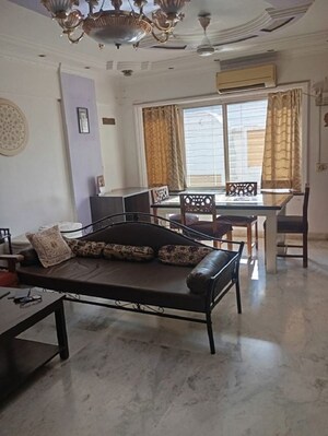 Living Room in 2 BHK Apartment at Bandra West – for Rent
