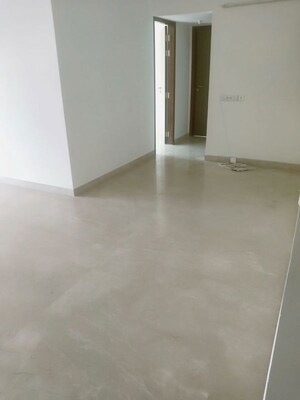 Room in 2 BHK Apartment at DB Orchid Woods, Goregaon East – for Rent