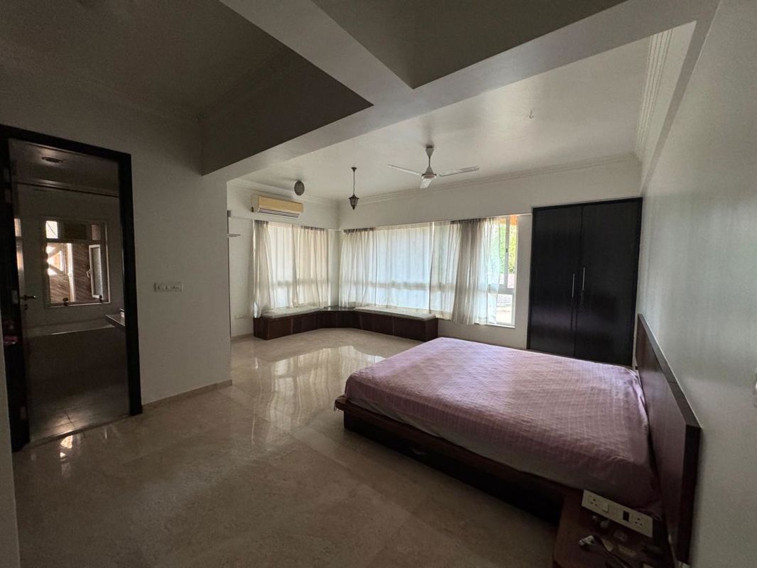 3 BHK + Study Room,Extra Room Apartment For Rent in L&T Emerald Isle