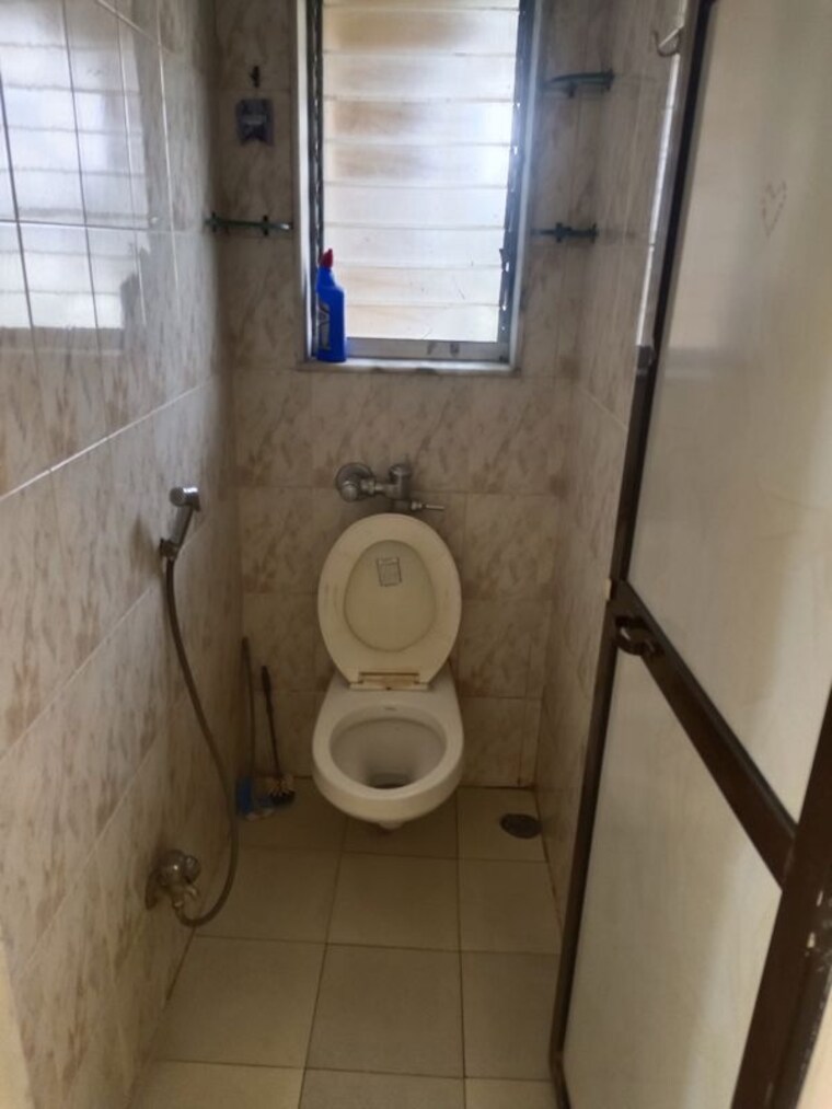 Bathroom, mahavir-vaibhav-chs 2 Bedroom 1000 Sq.Ft. Apartment In Ghatkopar West Mumbai 10273597