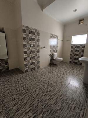 Bedroom in 4 BHK Independent House at Turner Road – for Rent