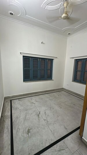 Room in 2 BHK Independent House at Niranjanpur – for Rent