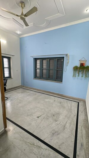 Room in 2 BHK Independent House at Niranjanpur – for Rent