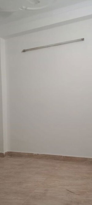 Room in 1 RK Builder Floor at Neb Sarai – for Rent