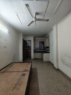 1 BHK + Pooja Room Builder Floor For Rent in Govindpuri