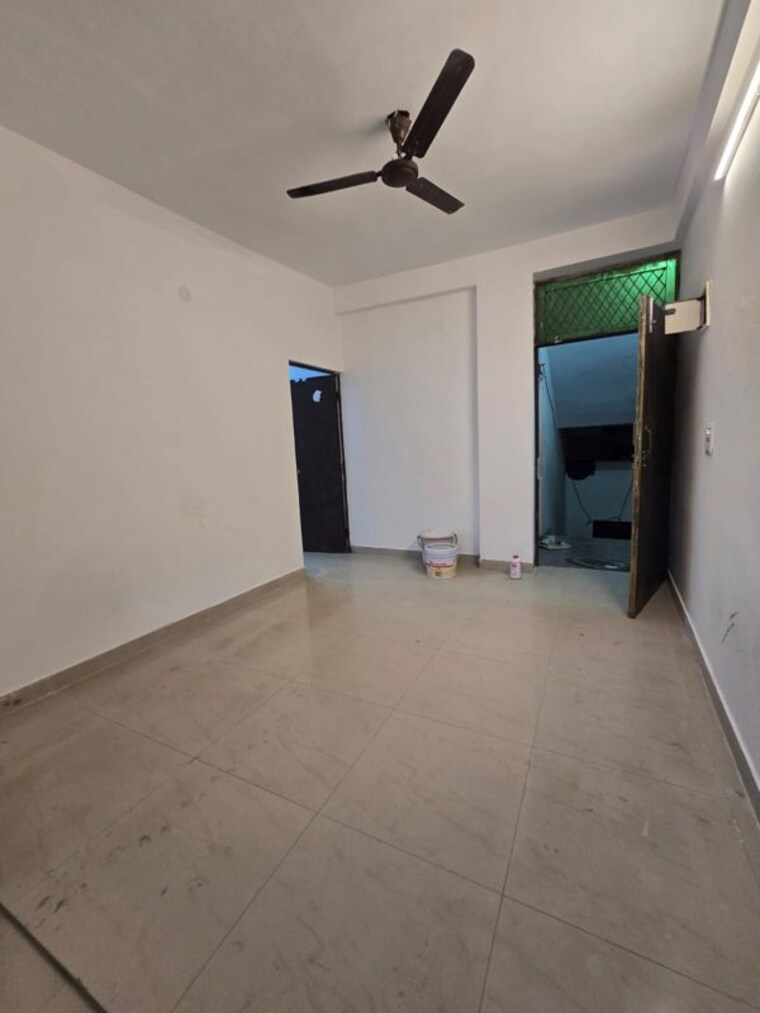 Room, neb sarai 1 Bedroom 450 Sq.Ft. Builder Floor In Neb Sarai Delhi 10273878