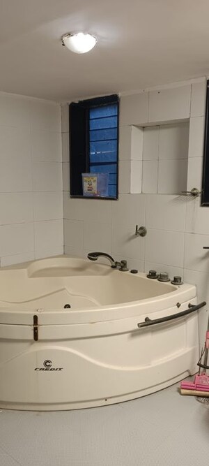 Bathroom in 1 BHK Apartment at Abhishek Premises, Andheri West – for Rent