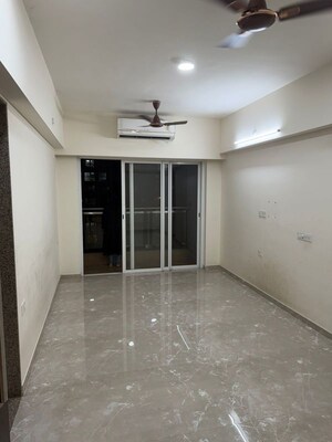 Room in 2 BHK Apartment at L&T Emerald Isle, Powai – for Rent