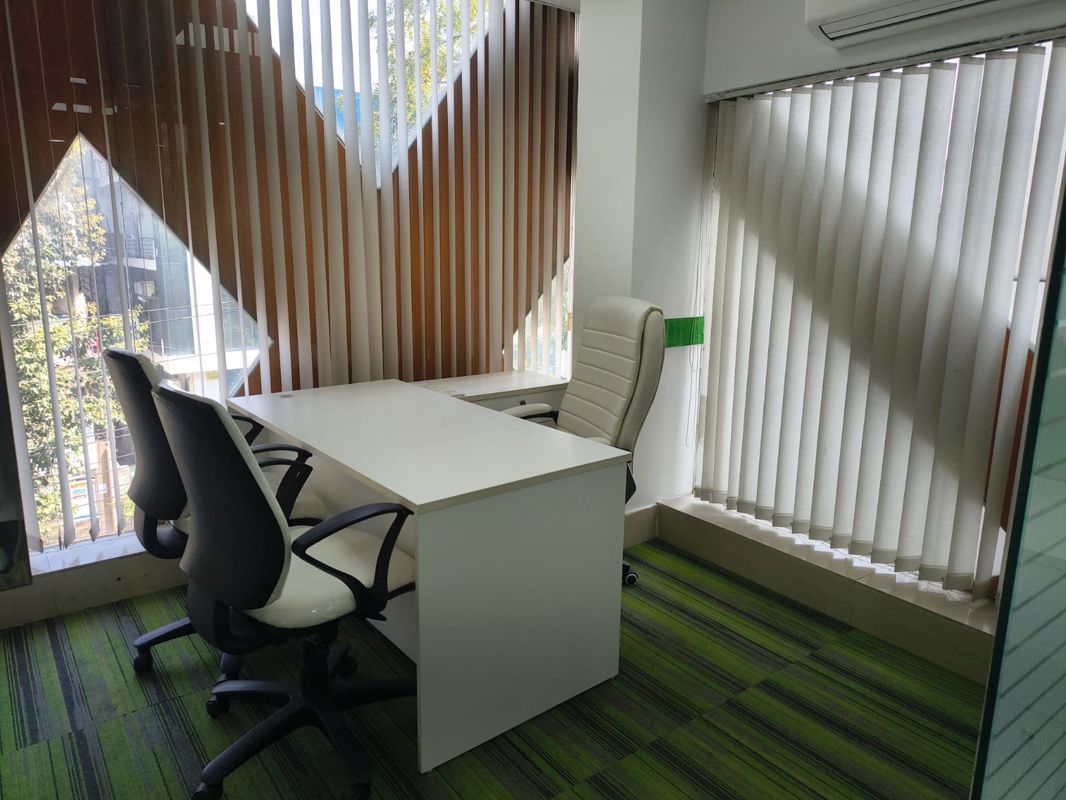 Office Space For Rent in Sector 63