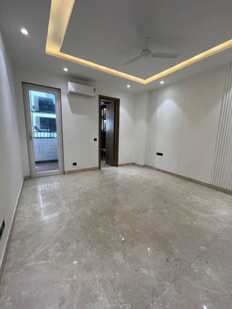 Room, greater kailash i 3 Bedroom 1800 Sq.Ft. Builder Floor In Greater Kailash I Delhi 10273921