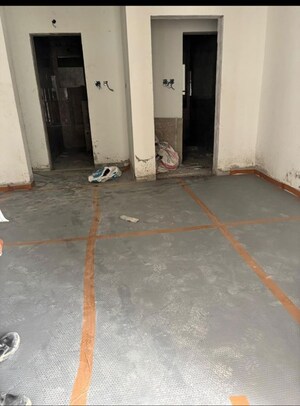 Room in 2 BHK Apartment at Vasavi Atlantis, Narsingi – for Sale