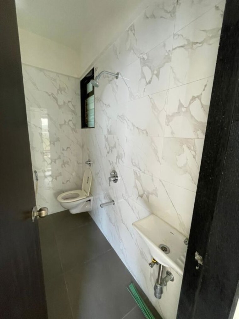 Bathroom, velocity-hill-spring 1 Bedroom 450 Sq.Ft. Apartment In Ghodbunder Road Thane 10273971