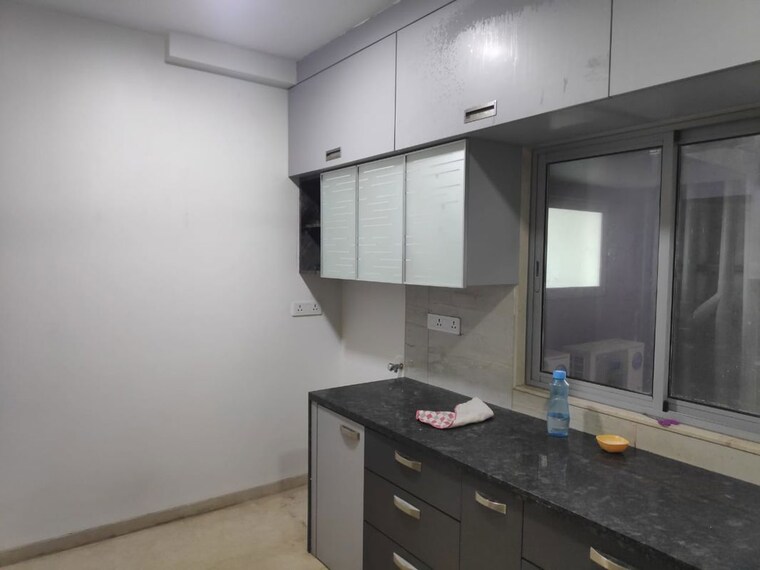 Kitchen, oberoi-realty-esquire 3 Bedroom 1420 Sq.Ft. Apartment In Goregaon East Mumbai 10273969