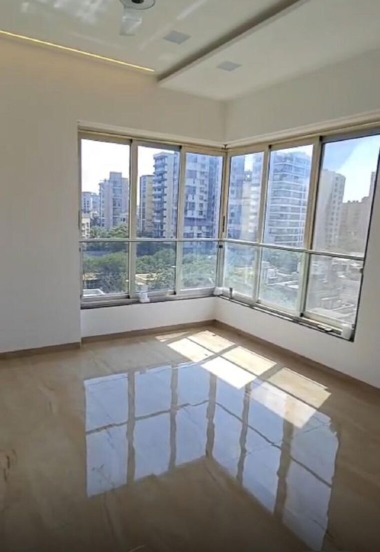 Room, juhu 3 Bedroom 1100 Sq.Ft. Apartment In Juhu Mumbai 10273966