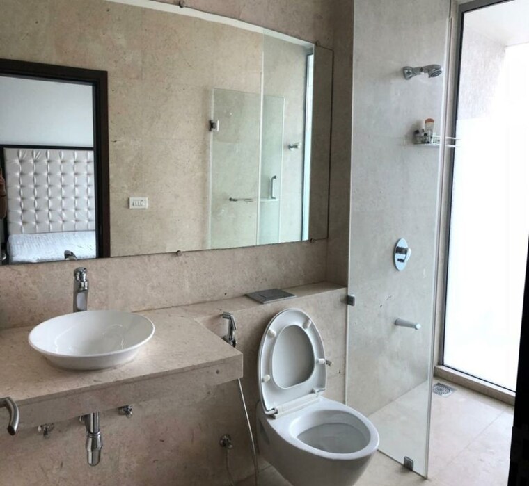 Bathroom, oberoi-exquisite-goregaon 3 Bedroom 1100 Sq.Ft. Apartment In Goregaon East Mumbai 10273964