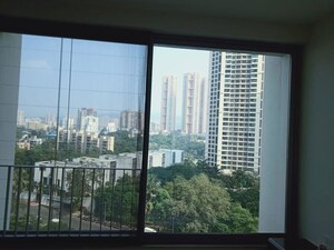  3 BHK Apartment at Oberoi Realty Esquire, Goregaon East – for Sale