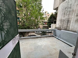 Balcony in 2 BHK Builder Floor at Shalimar Bagh – for Rent