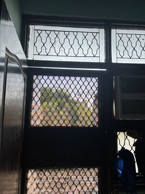 Kitchen in 3 BHK Builder Floor at Rohini Sector 16 – for Rent