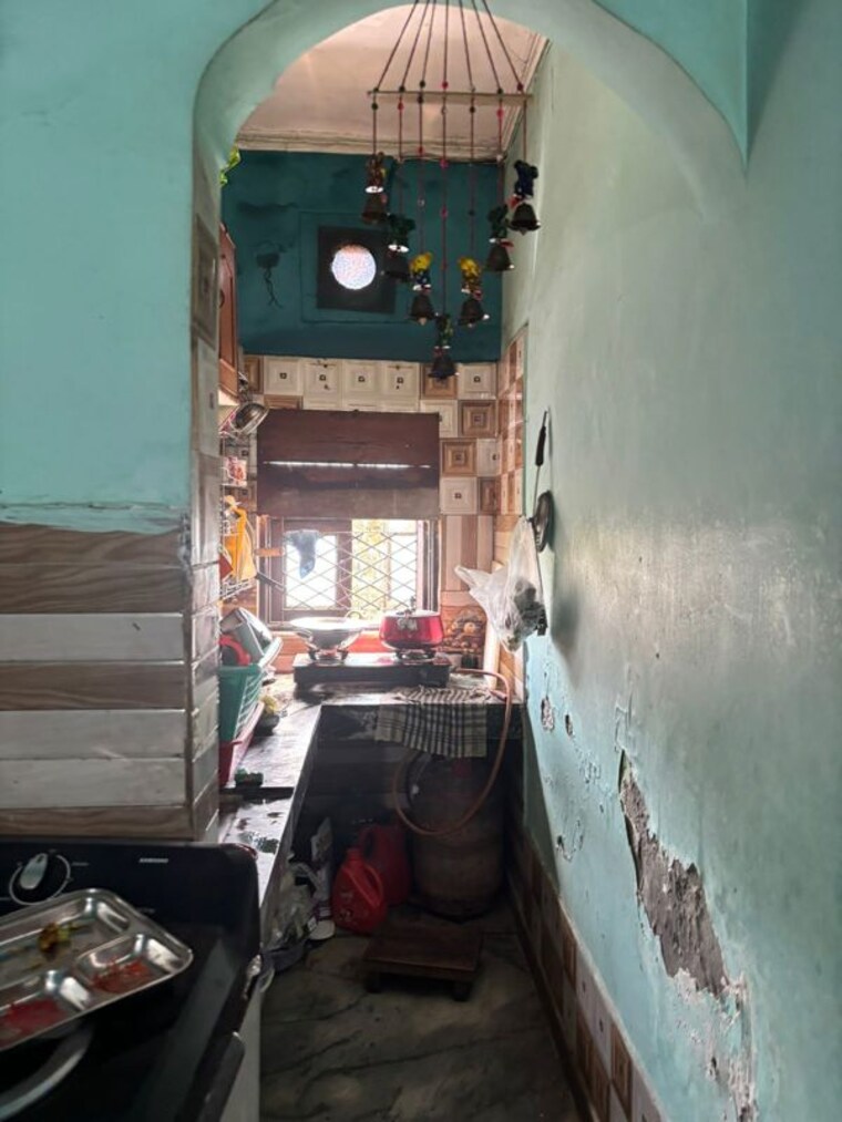 Exterior View, rohini sector 16 3 Bedroom 800 Sq.Ft. Builder Floor In Rohini Sector 16 Delhi 10274068