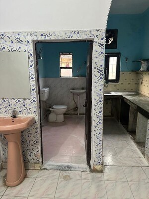 Bathroom in 2 BHK Builder Floor at Rohini Sector 11 – for Rent