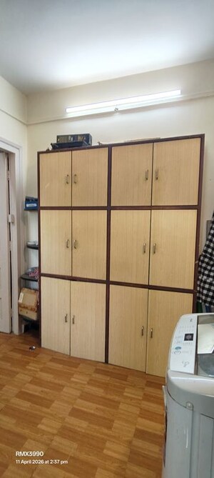 Furnished Amenities in 2 BHK Apartment at The Kamal Sagar CHS, Bhandup East – for Rent