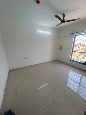 Room in 2 BHK Apartment at Shapoorji Pallonji Joyville Hadapsar Annexe, Hadapsar – for Rent