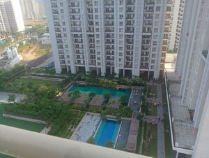Swimming Pool in 3 BHK Apartment at Mapsko Mount Ville, Sector 79 – for Rent