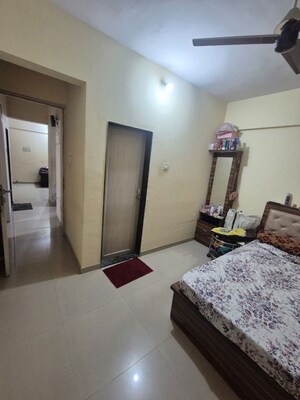 Bedroom in 2 BHK Apartment at Puranik City, Kasarvadavali – for Rent