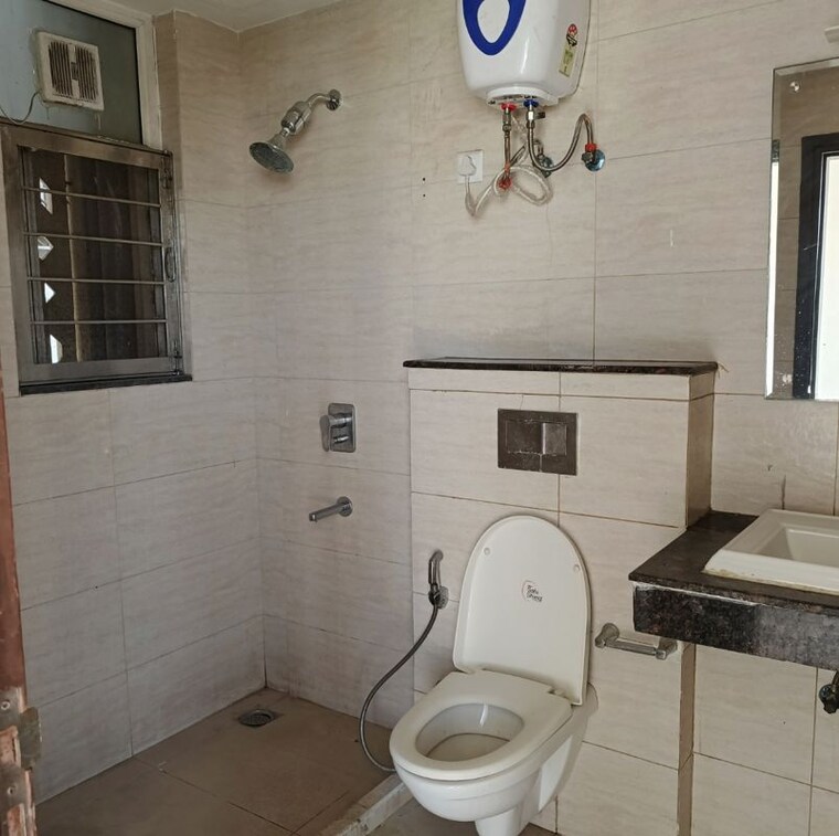 Bathroom, puri-aanandvilas 3 Bedroom 1895 Sq.Ft. Apartment In Sector 81 Faridabad 9807940
