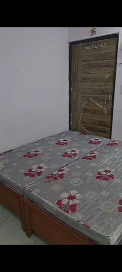 2 BHK Builder Floor For Rent in Rohini Sector 16