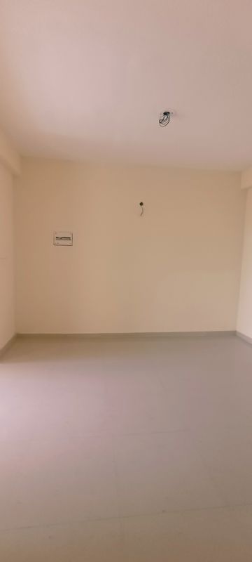 2 BHK 800 Sq.Ft. Apartment in Pyramid Midtown