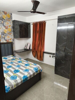 1 BHK Apartment For Rent in Vardhman Empire Estate, Mahapura
