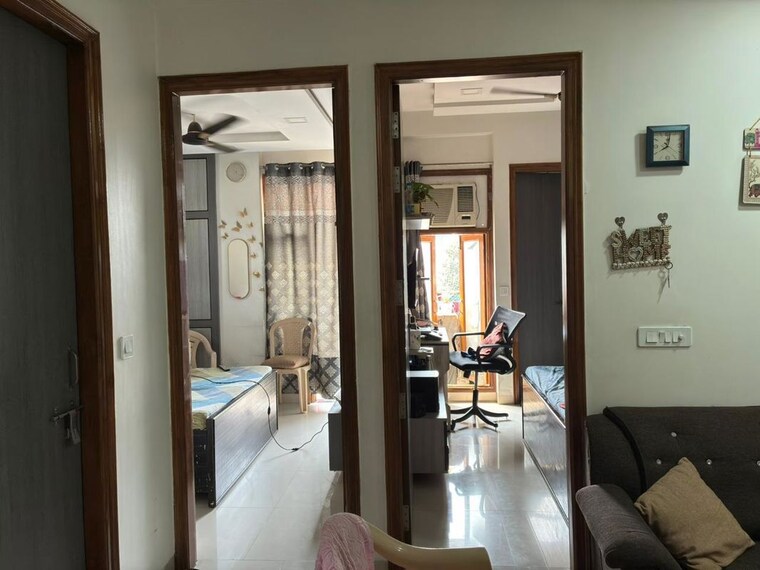 Living Room, rohini sector 16 2 Bedroom 900 Sq.Ft. Builder Floor In Rohini Sector 16 Delhi 10274198