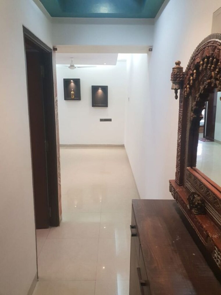 undefined, khar west 2 Bedroom 700 Sq.Ft. Apartment In Khar West Mumbai 10274192