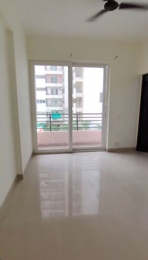 Room in 3 BHK Apartment at Puri The Pranayam, Sector 82 – for Sale