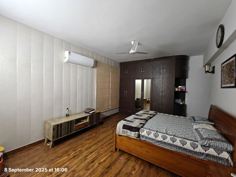Bedroom, puri-pranayam 3.5 Bedroom 2257 Sq.Ft. Apartment In Sector 82 Faridabad 9230803