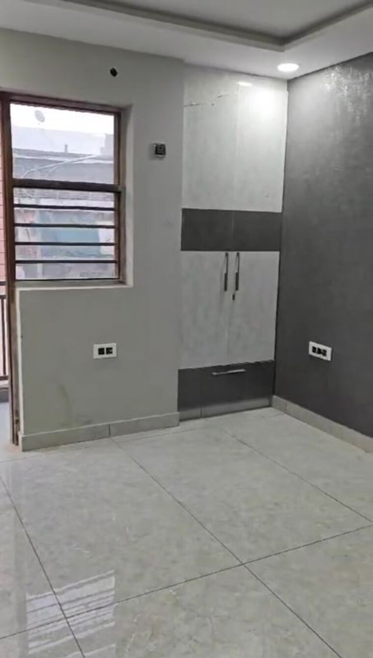 Room, rps-palm-drive 3 Bedroom 128 Sq.Yd. Builder Floor In Sector 88 Faridabad 9133094