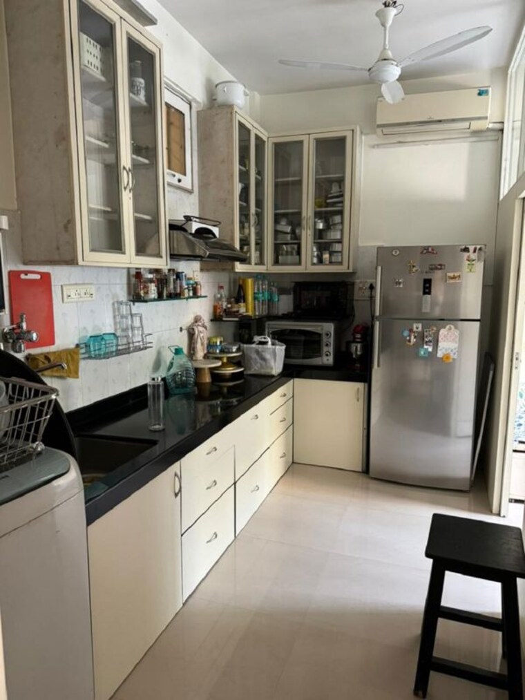 Kitchen, santacruz west 1 Bedroom 500 Sq.Ft. Apartment In Santacruz West Mumbai 10274218