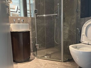 Bathroom in 4 BHK Apartment at Lodha Trump Tower, Worli – for Rent