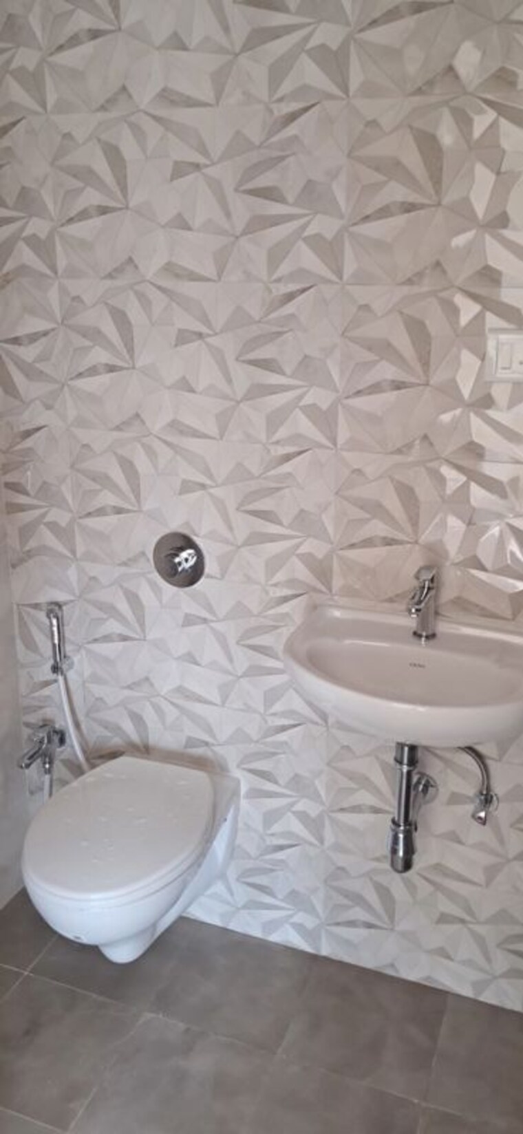 Bathroom, raunak-residency-thane 1 Bedroom 552 Sq.Ft. Apartment In Pokhran Road No One Thane 10274238