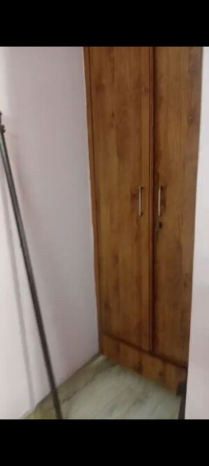 Furnished Amenities in 1 BHK Builder Floor at Pitampura – for Rent