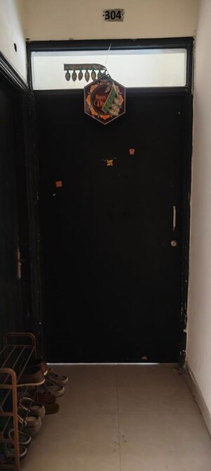 Furnished Amenities in 4 BHK Apartment at Sector 84 – for Rent