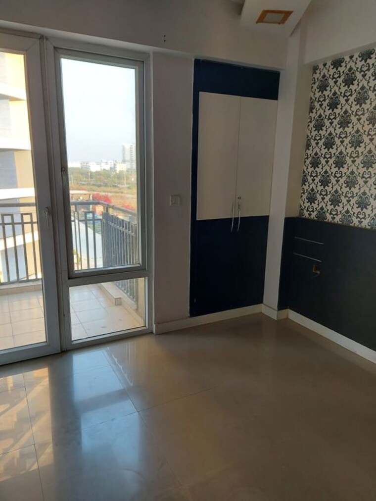 Room, sector 84 4 Bedroom 2095 Sq.Ft. Apartment In Sector 84 Gurgaon 10274040